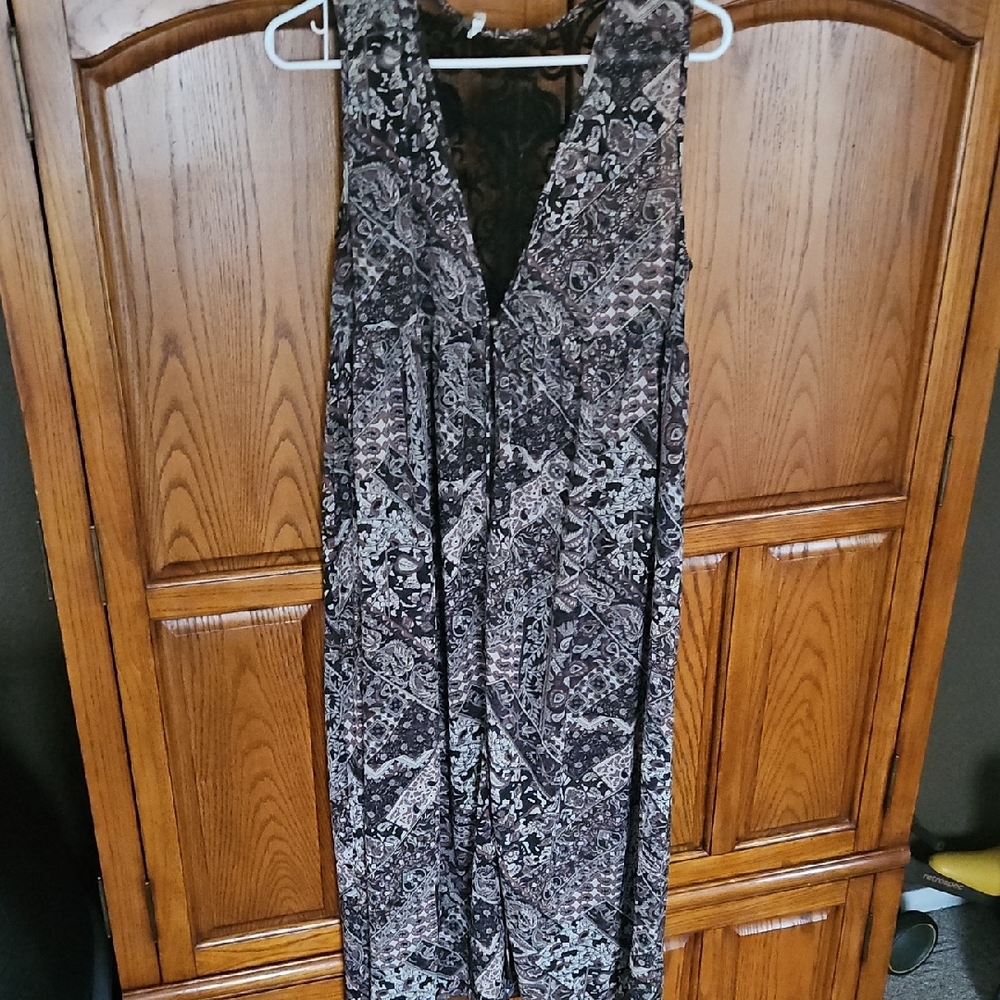 Black and White Halter Maxi Gown for Cocktail Events